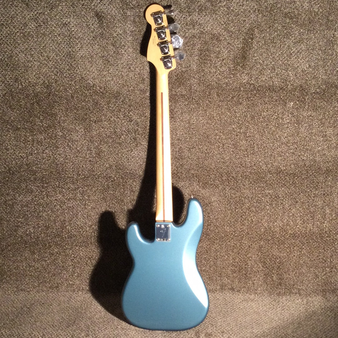 Fender Player Precision Bass®, Maple Fingerboard, Tidepool