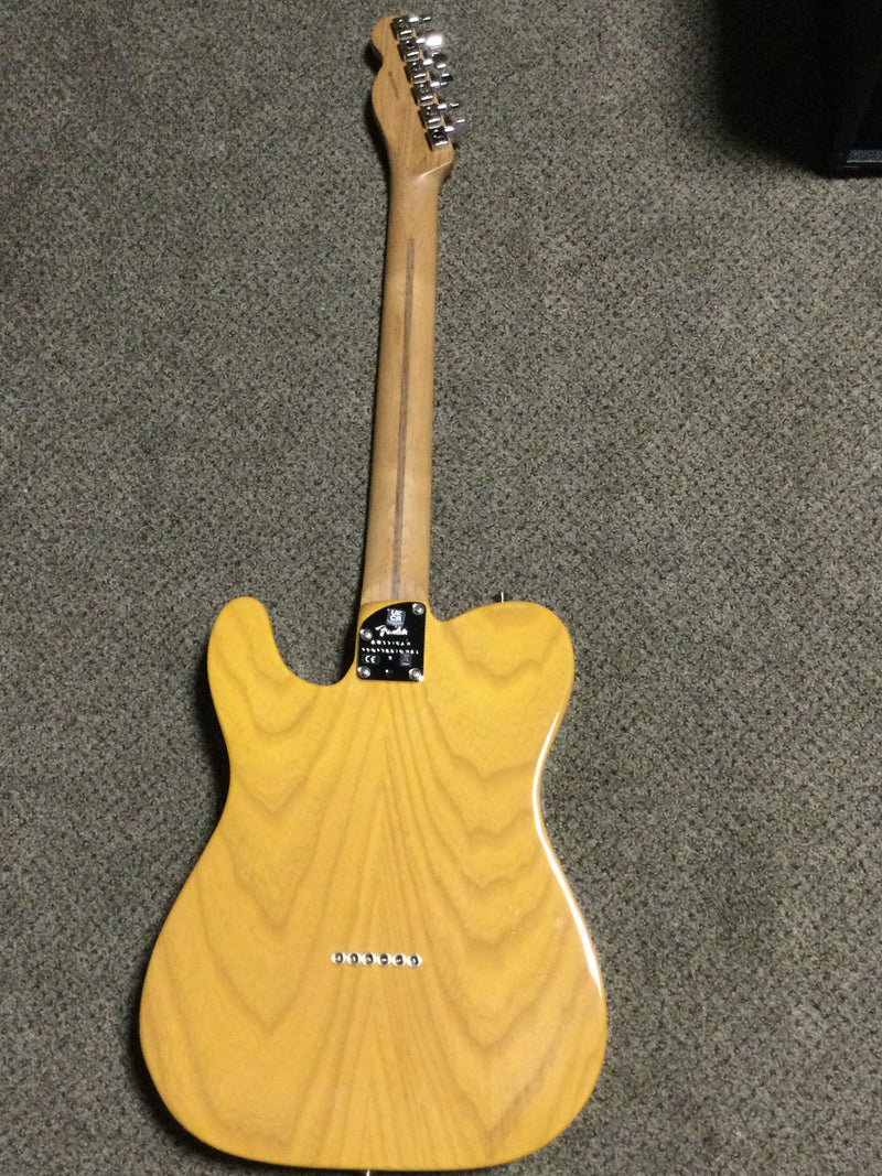 Fender American Professional II Telecaster®, Roasted Maple Fingerboard, Butterscotch Blonde