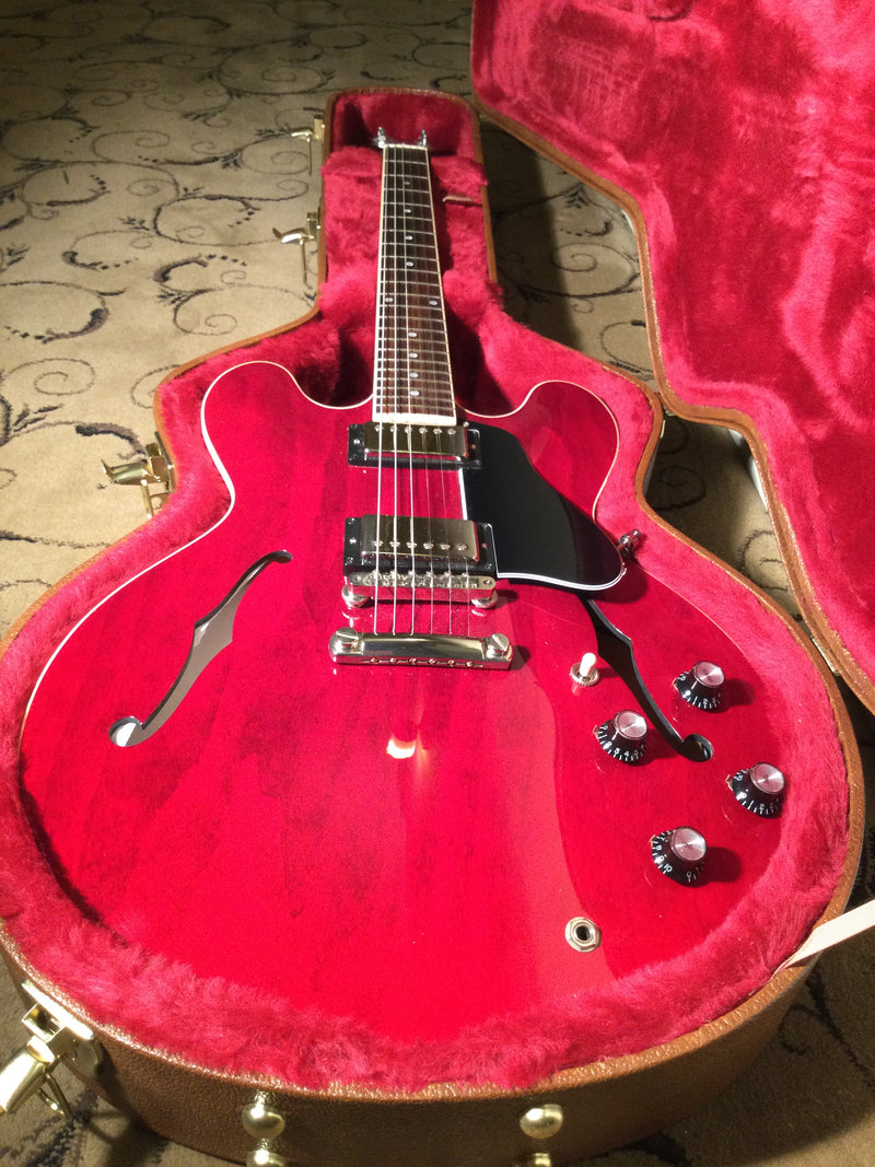 Gibson ES-335 Sixties Cherry Gloss with Factory Case-Accessories