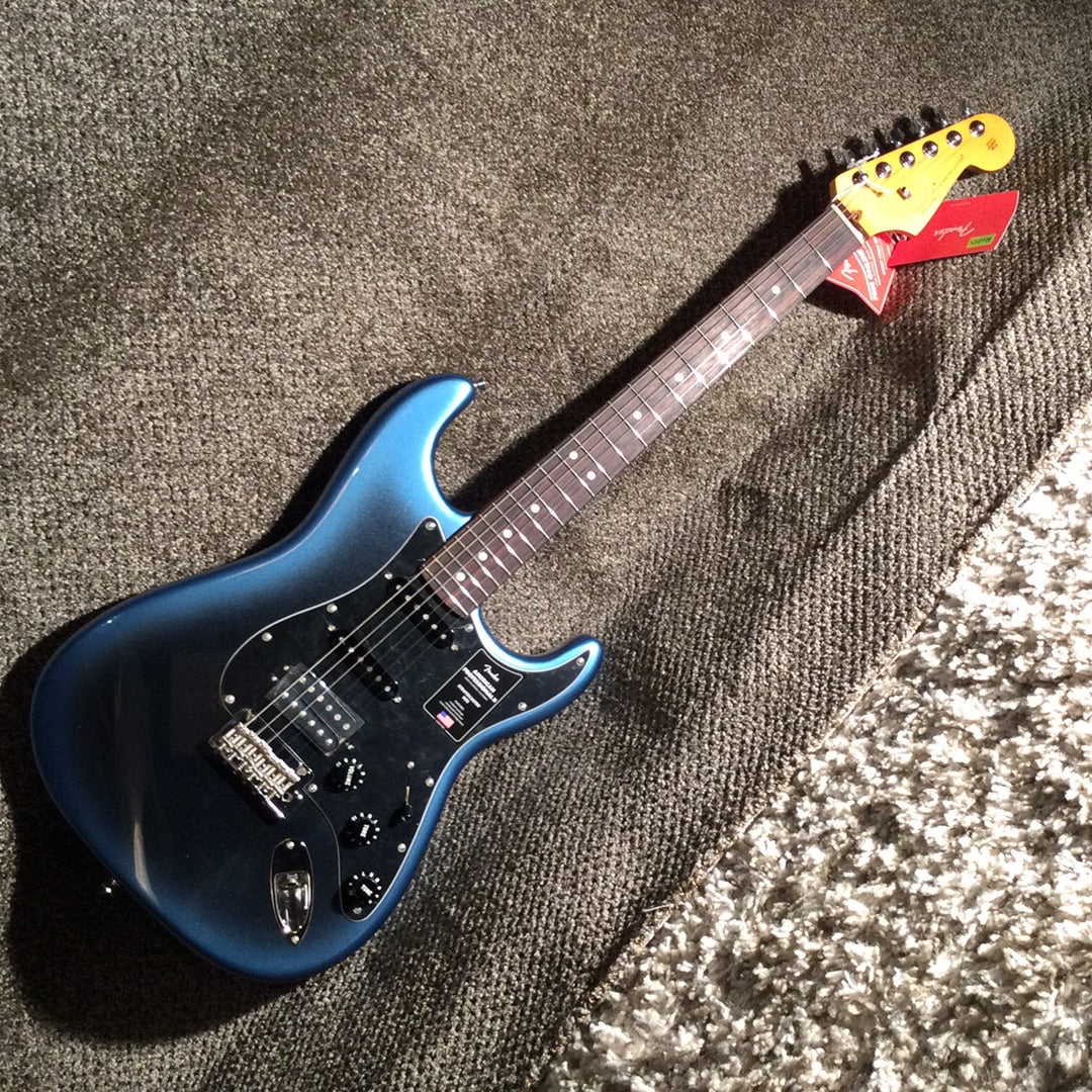 Fender American Professional II Stratocaster® HSS, Rosewood Fingerboard, Dark Night (2022 Mint)